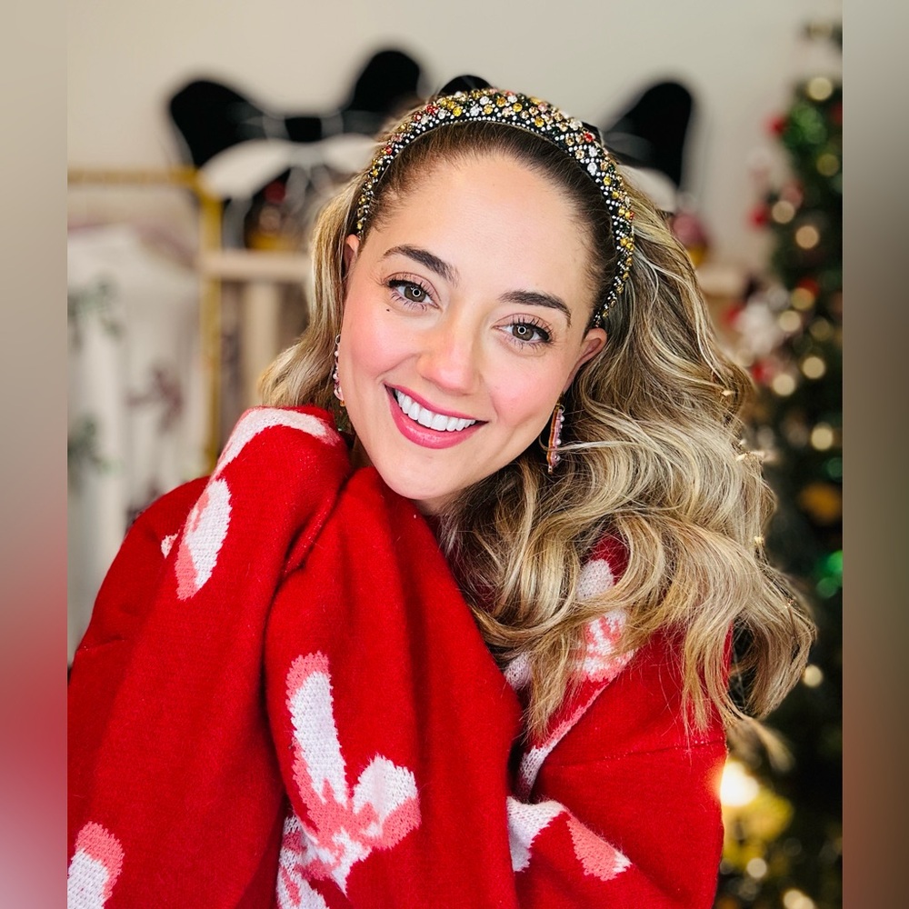 ⭐️NIA IS LIVE⭐️ - Picture 10 of 16